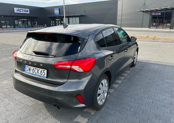 Ford Focus cena 53000 przebieg: 62500, rok produkcji 2018 z Wrocław małe 22